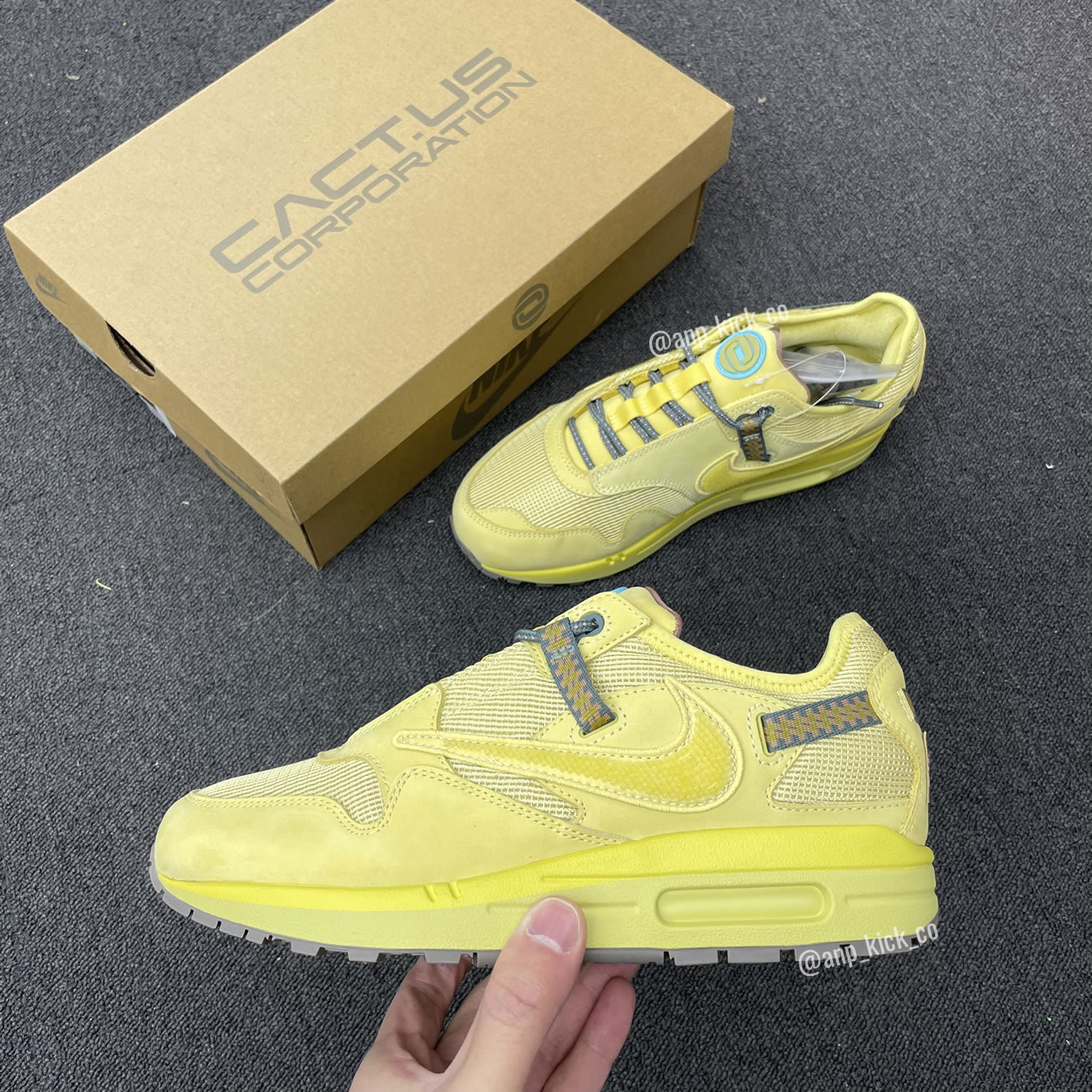 Travis Scott Nike Air Max 1 Saturn Gold Anpkick Do9392 700 (1) - www.newkick.org