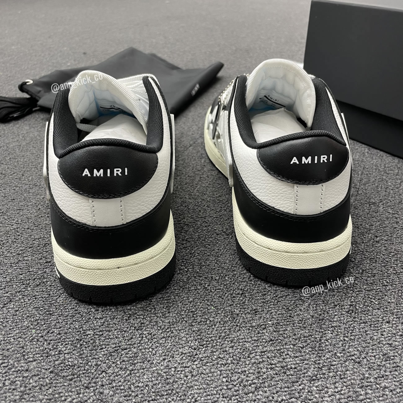 A M I R I Skel Top Low Leather Sneakers Black White Anpkick Mfs003 000 (9) - www.newkick.org