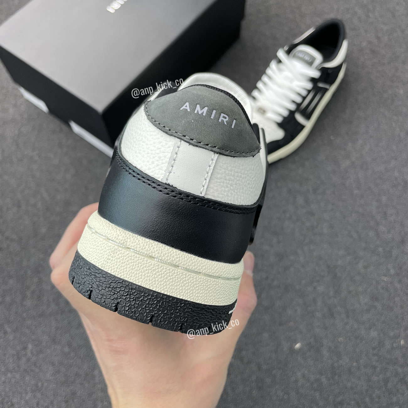 A M I R I Skel Top Low Leather Sneakers Black White Anpkick Mfs003 004 (3) - www.newkick.org