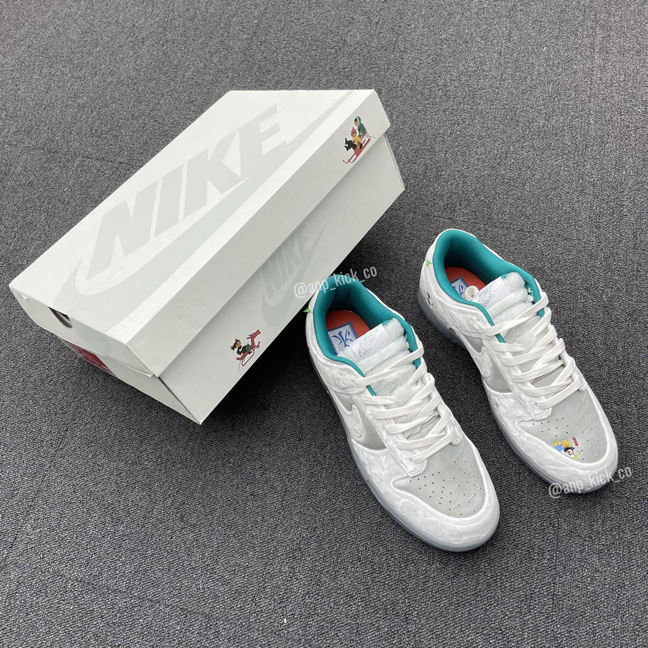 Nike Dunk Low Ice White Silver Blue Anpkick Do2326 001 (3) - www.newkick.org Nike Dunk Low Ice White Silver Blue Anpkick Do2326 001 (3) - www.newkick.org