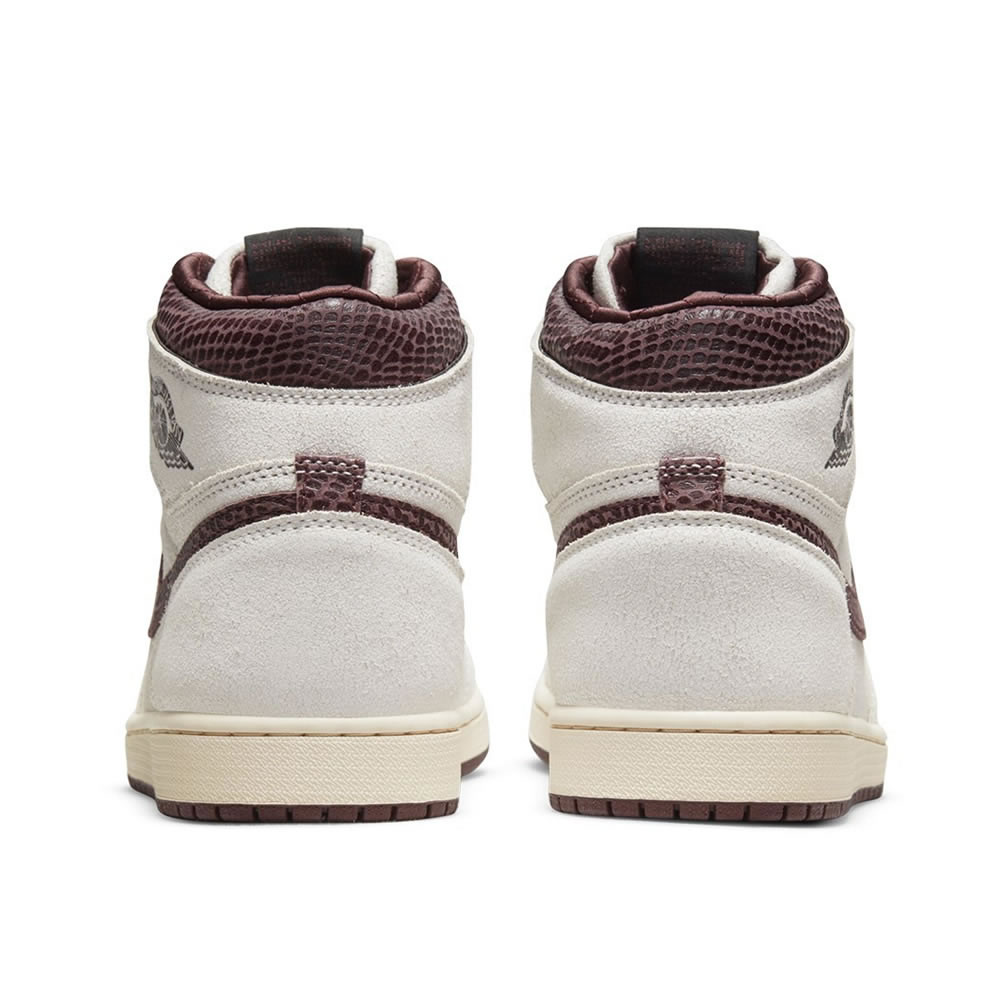 A Ma Maniere Air Jordan 1 High Og Sail And Burgundy Do7097 100 (5) - www.newkick.org A Ma Maniere Air Jordan 1 High Og Sail And Burgundy Do7097 100 (5) - www.newkick.org