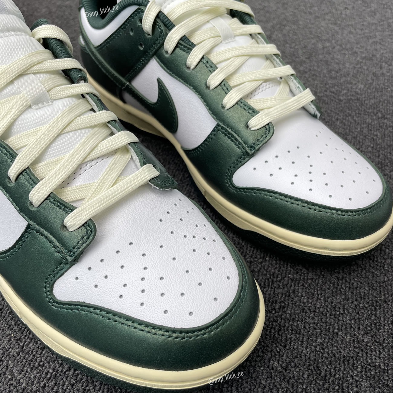Nike Dunk Low Vintage Green Mens Wmns Anpkick Dq8580 100 (3) - www.newkick.org
