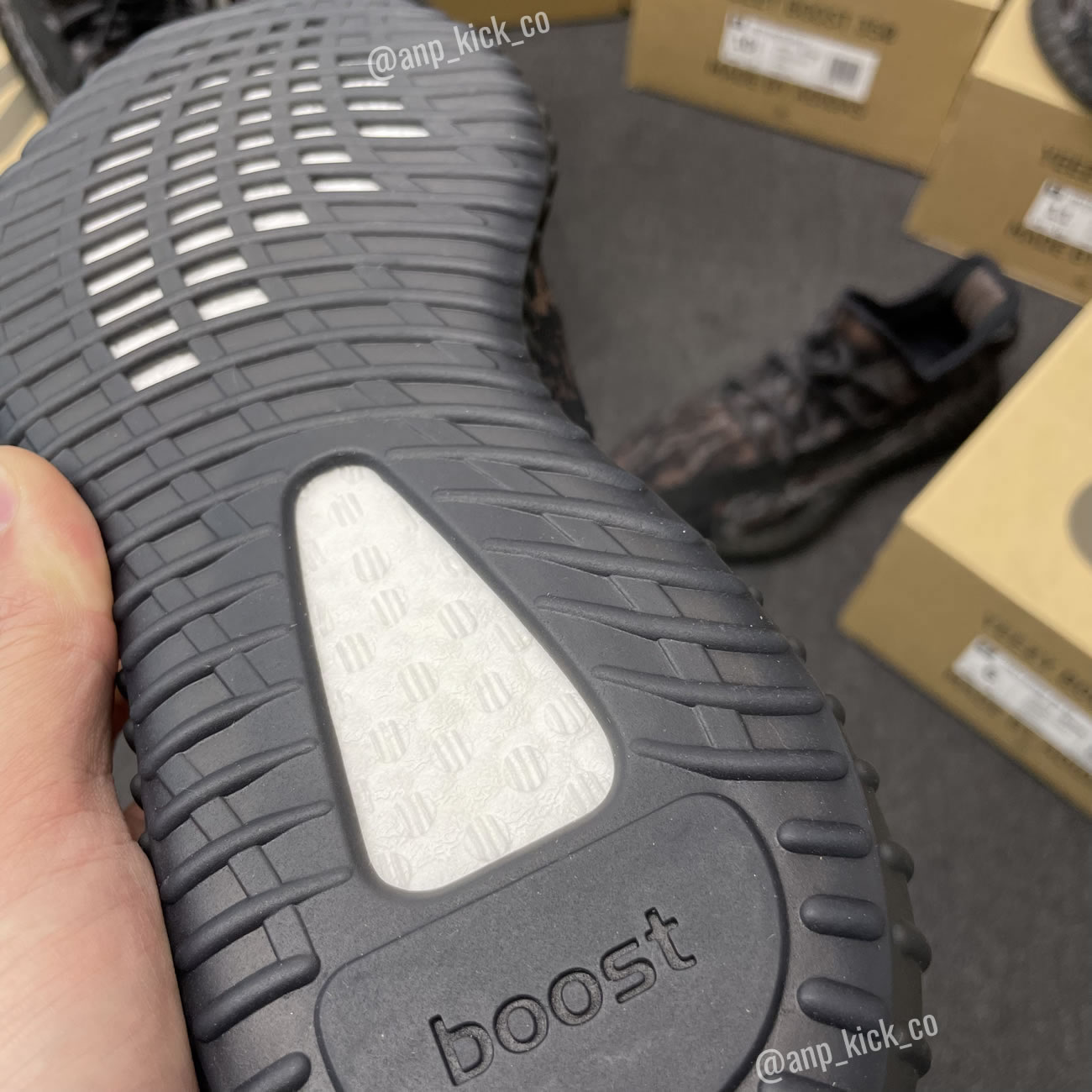 Adidas Yeezy Boost 350 V2 Mx Rock Anpkick Gw3774 (6) - www.newkick.org Adidas Yeezy Boost 350 V2 Mx Rock Anpkick Gw3774 (6) - www.newkick.org