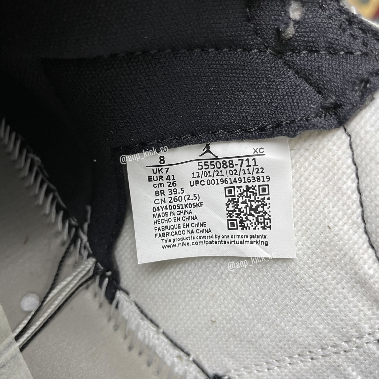Air Jordan 1 Retro High Og Anpkick Yellow Toe 555088 711 (12) - www.newkick.org