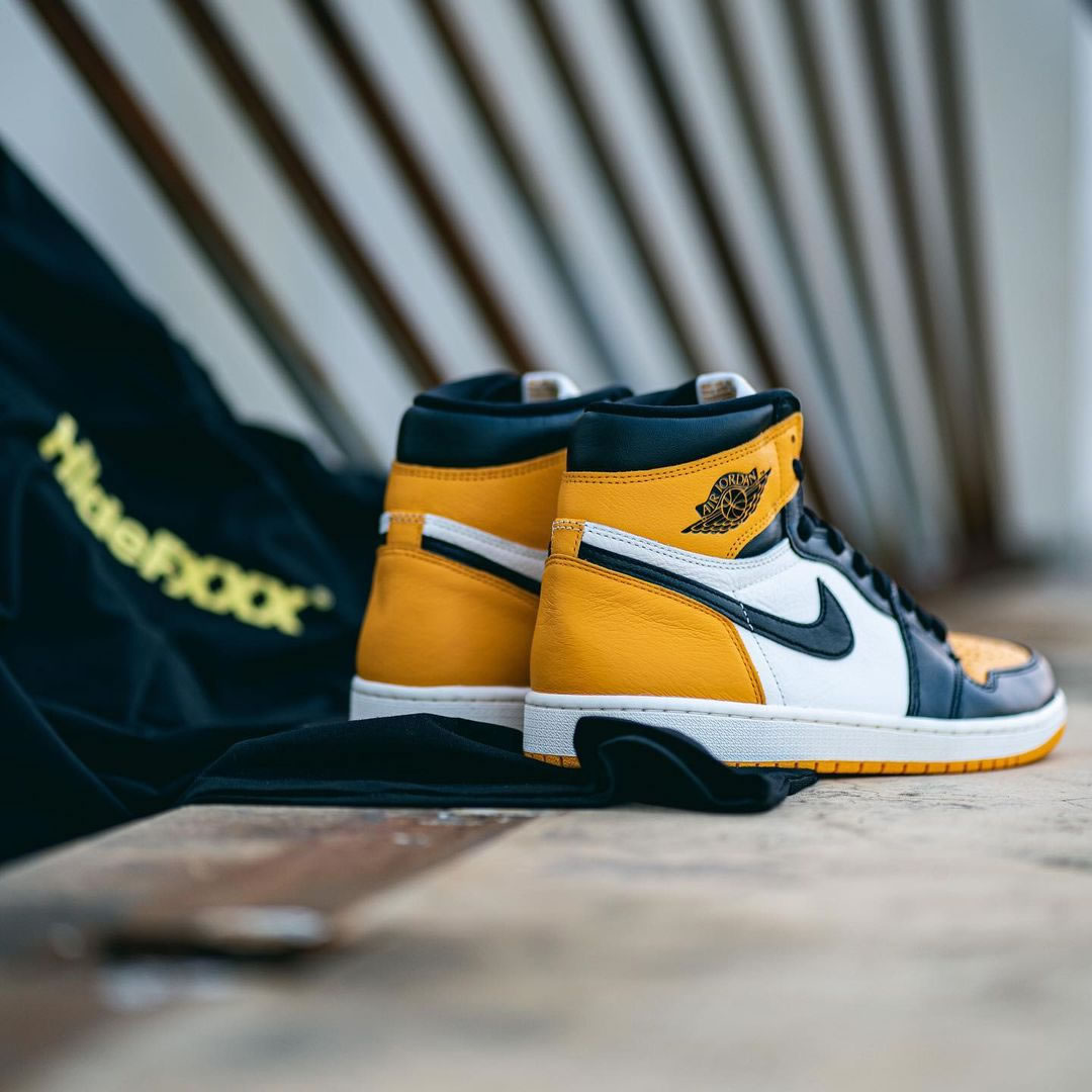 Air Jordan 1 Retro High Og Yellow Toe 555088 711 (7) - www.newkick.org