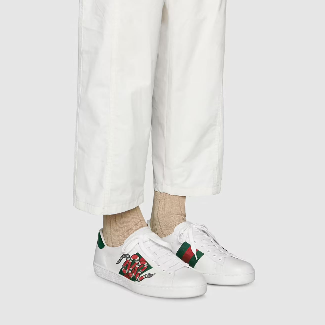 G U C C I Gg White Embroidered Ace Sneaker For Mens Womens (6) - www.newkick.org