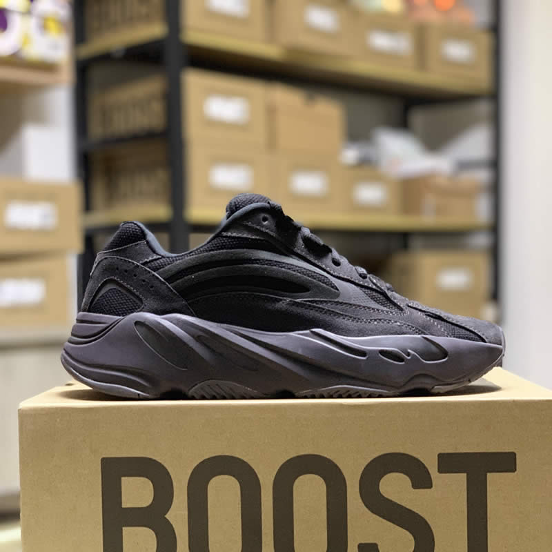 Yeezy Boost 700 V2 Vanta Black Fu6684 (7) - www.newkick.org