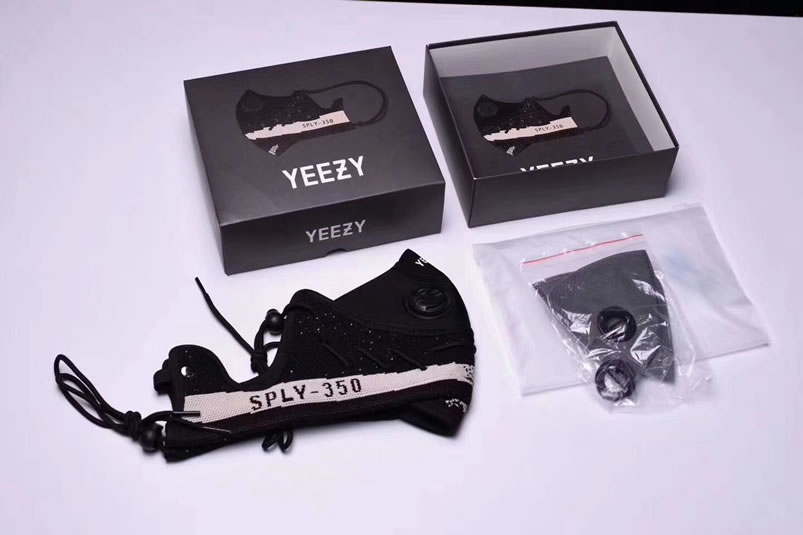Adidas Yeezy Boost 350 V2 Oreo Face Mask (2) - www.newkick.org
