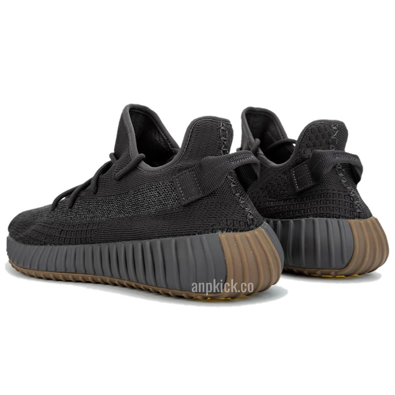 Adidas Yeezy Boost 350 V2 Cinder Reflective Releases Date Fy4176 (6) - www.newkick.org Adidas Yeezy Boost 350 V2 Cinder Reflective Releases Date Fy4176 (6) - www.newkick.org