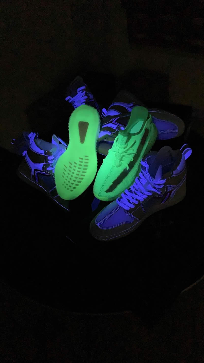 Adidas Yeezy Boost 350 V2 Gitd Glow In The Dark Spring 2019 (11) - www.newkick.org