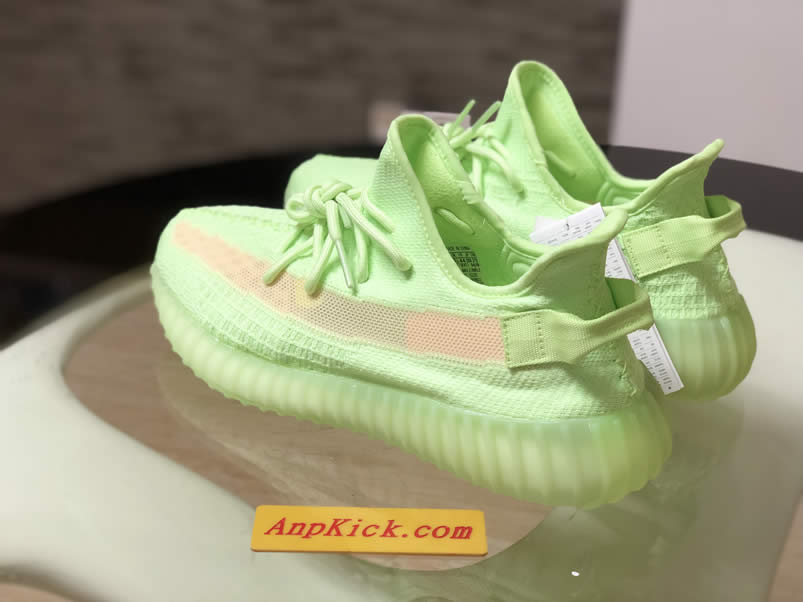Adidas Yeezy Boost 350 V2 Gitd Glow In The Dark Spring 2019 (2) - www.newkick.org