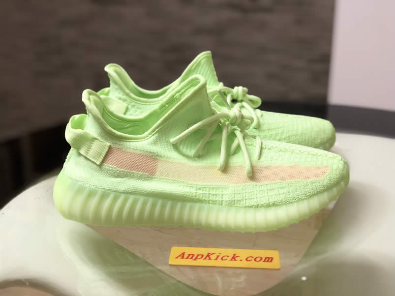 Adidas Yeezy Boost 350 V2 Gitd Glow In The Dark Spring 2019 (6) - www.newkick.org