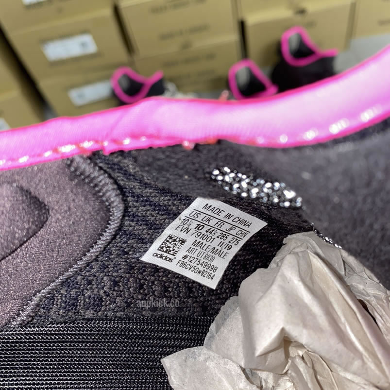 Adidas Yeezy Boost 350 V2 Nrg Red October Non Reflective Ut8830 Reflective Ut8831 (9) - www.newkick.org