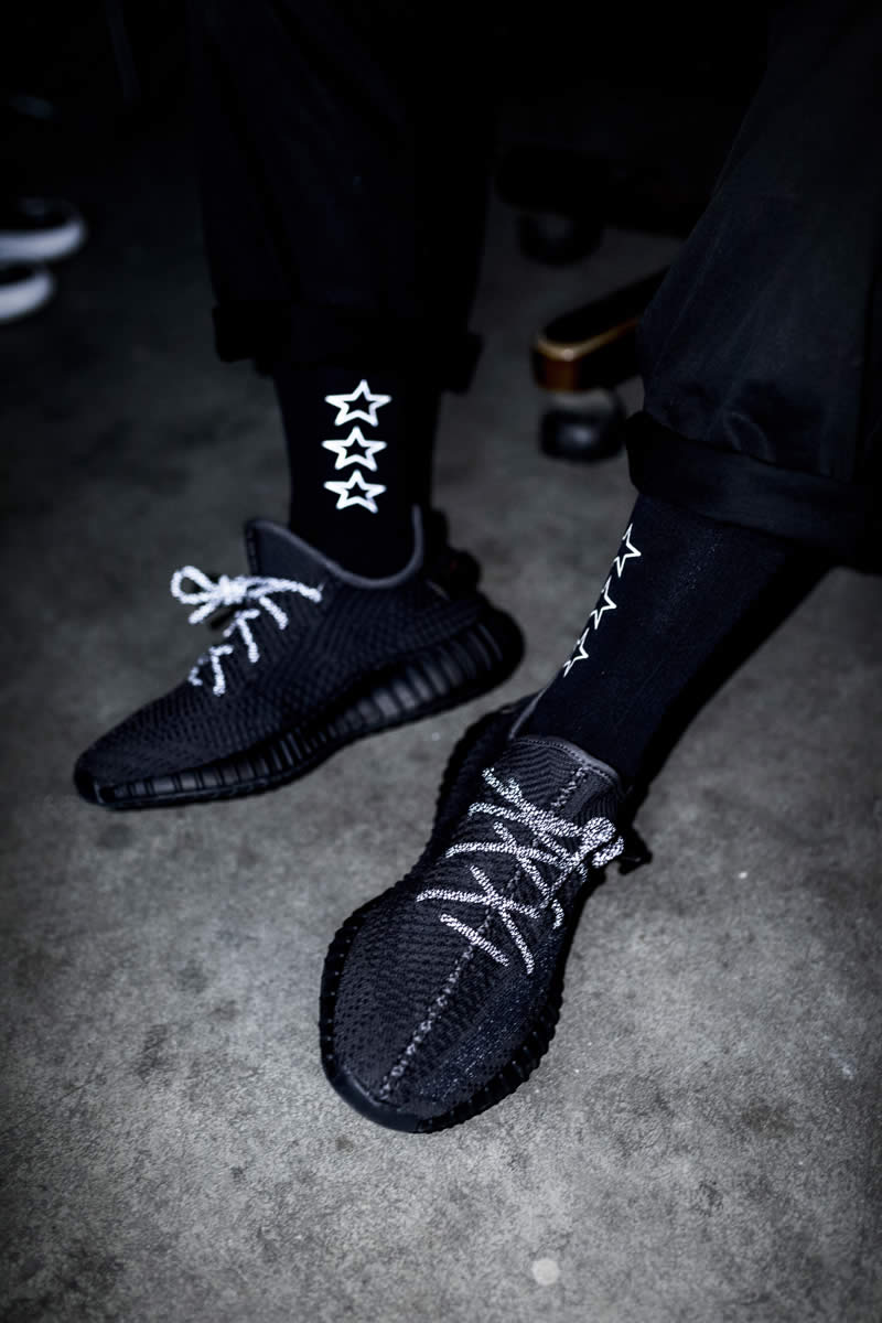 Adidas Yeezy Boost 350 V2 Black None Refective On Feet Fu9013 (4) - www.newkick.org
