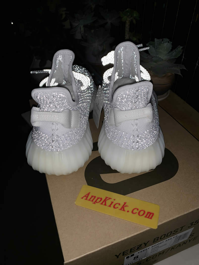 Adidas Yeezy Boost 350 V2 Static Reflective 3m Image Outfits Ef2367 (2) - www.newkick.org