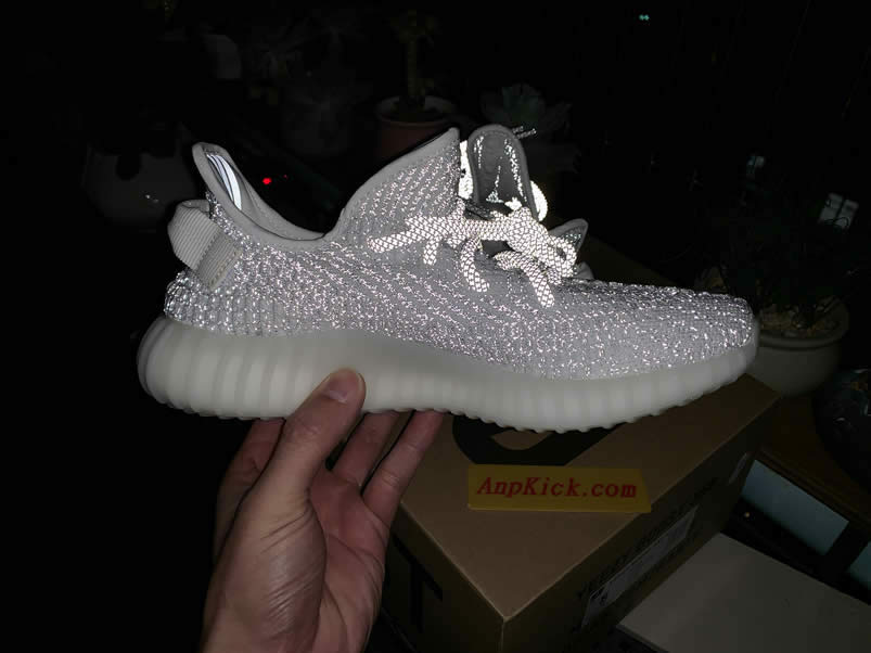 Adidas Yeezy Boost 350 V2 Static Reflective 3m Image Outfits Ef2367 (4) - www.newkick.org