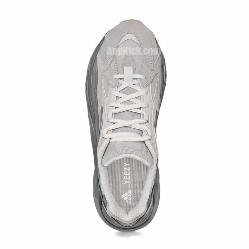 Adidas Yeezy Boost 700 V2 Tephra On Feet Outfit Style Fu7914 (3) - www.newkick.org Adidas Yeezy Boost 700 V2 Tephra On Feet Outfit Style Fu7914 (3) - www.newkick.org