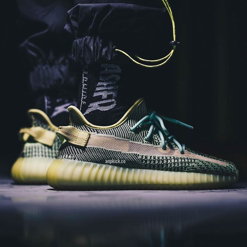 Adidas Yeezy Boost 350 V2 Yeezreel Non Reflective On Feet Release Date Fw5191 (1) - www.newkick.org Adidas Yeezy Boost 350 V2 Yeezreel Non Reflective On Feet Release Date Fw5191 (1) - www.newkick.org