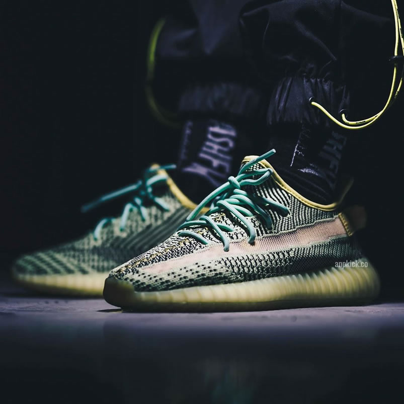 Adidas Yeezy Boost 350 V2 Yeezreel Non Reflective On Feet Release Date Fw5191 (3) - www.newkick.org Adidas Yeezy Boost 350 V2 Yeezreel Non Reflective On Feet Release Date Fw5191 (3) - www.newkick.org