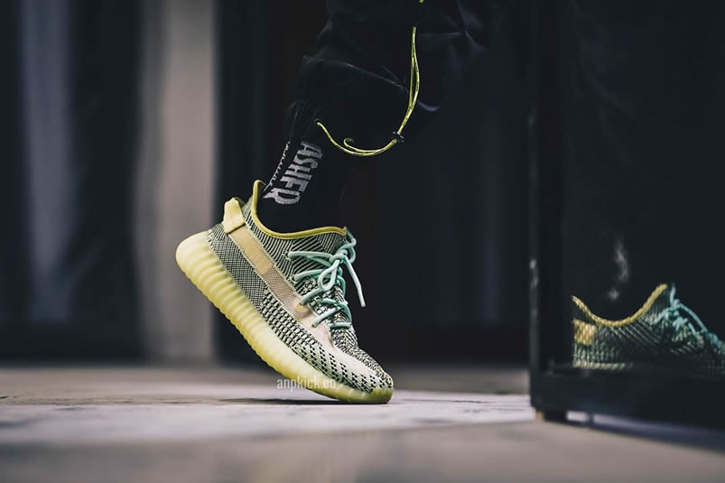 Adidas Yeezy Boost 350 V2 Yeezreel Non Reflective On Feet Release Date Fw5191 (7) - www.newkick.org Adidas Yeezy Boost 350 V2 Yeezreel Non Reflective On Feet Release Date Fw5191 (7) - www.newkick.org