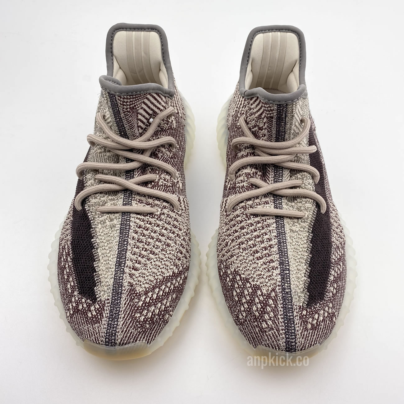 Adidas Yeezy Boost 350 V2 Zyon Fz1267 New Pics Release Date (5) - www.newkick.org Adidas Yeezy Boost 350 V2 Zyon Fz1267 New Pics Release Date (5) - www.newkick.org