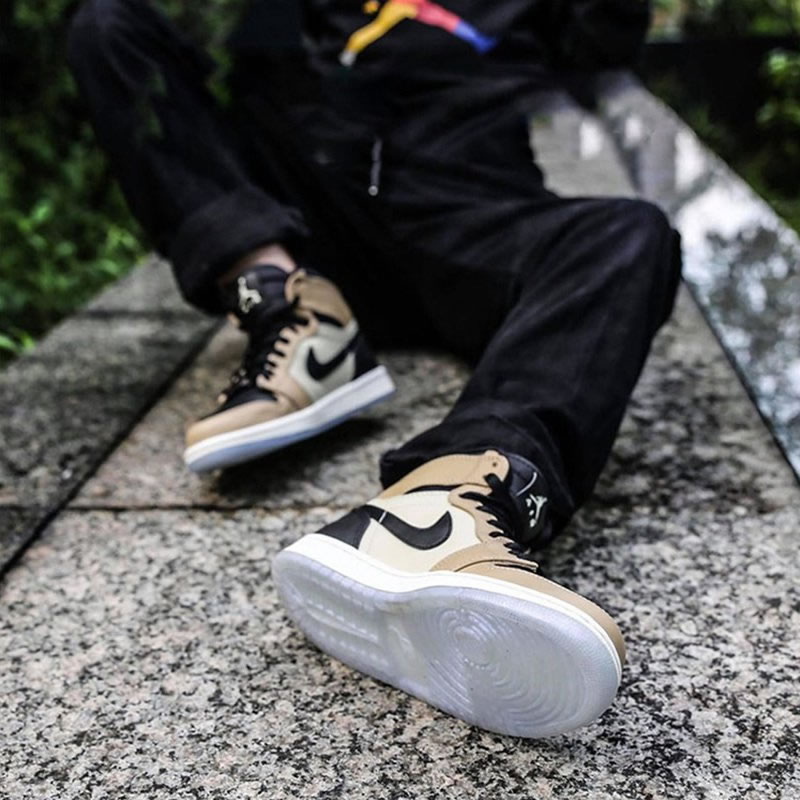Air Jordan 1 High On Feet Premium Fossil Mens Wmns New Aj1 Shoes Ah7389 003 (3) - www.newkick.org Air Jordan 1 High On Feet Premium Fossil Mens Wmns New Aj1 Shoes Ah7389 003 (3) - www.newkick.org