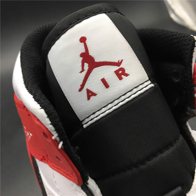 Air Jordan 1 Mid Gives The Bulls Aj1 White Red 554724 116 (3) - www.newkick.org Air Jordan 1 Mid Gives The Bulls Aj1 White Red 554724 116 (3) - www.newkick.org