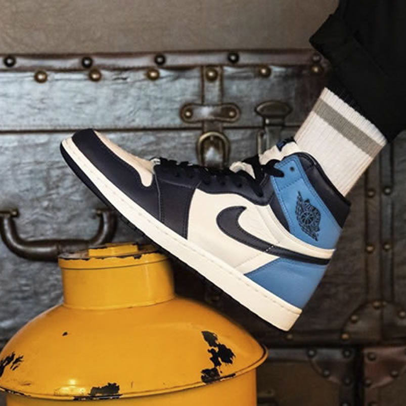 Air Jordan 1 Retro High Og Obsidian On Feet University Blue Unc 555088 140 (4) - www.newkick.org Air Jordan 1 Retro High Og Obsidian On Feet University Blue Unc 555088 140 (4) - www.newkick.org