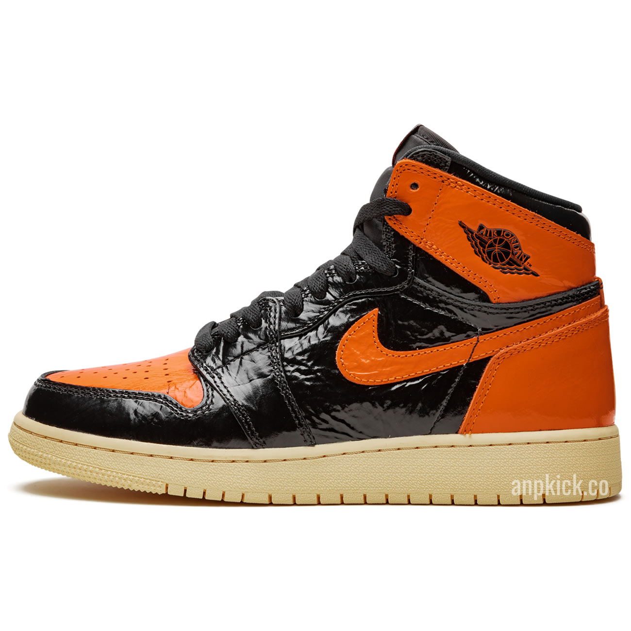 Air Jordan 1 Retro High Og Shattered Backboard 3.0 Mens Gs Black Pale Vanilla Starfish 555088 028 (1) - www.newkick.org Air Jordan 1 Retro High Og Shattered Backboard 3.0 Mens Gs Black Pale Vanilla Starfish 555088 028 (1) - www.newkick.org