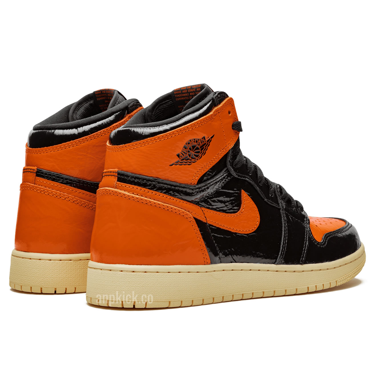 Air Jordan 1 Retro High Og Shattered Backboard 3.0 Mens Gs Black Pale Vanilla Starfish 555088 028 (3) - www.newkick.org Air Jordan 1 Retro High Og Shattered Backboard 3.0 Mens Gs Black Pale Vanilla Starfish 555088 028 (3) - www.newkick.org