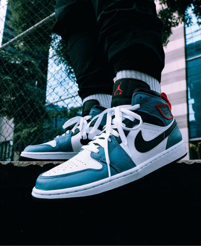 Facetasm Air Jordan 1 Mid Fearless Aj1 On Feet Release Date Cu2802 100 (1) - www.newkick.org
