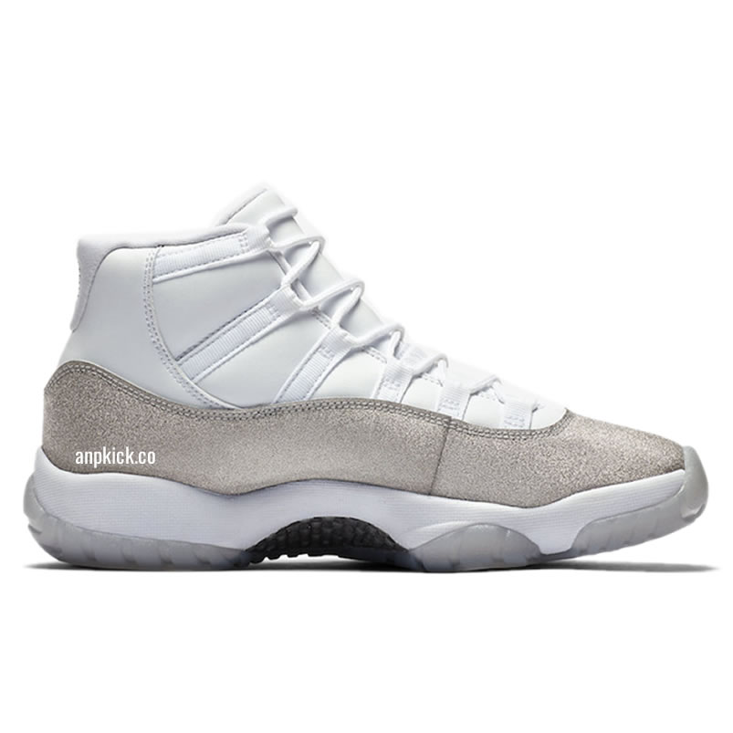 Air Jordan 11 Retro Wmns Metallic Silver Vast Grey Ar0715 100 (2) - www.newkick.org