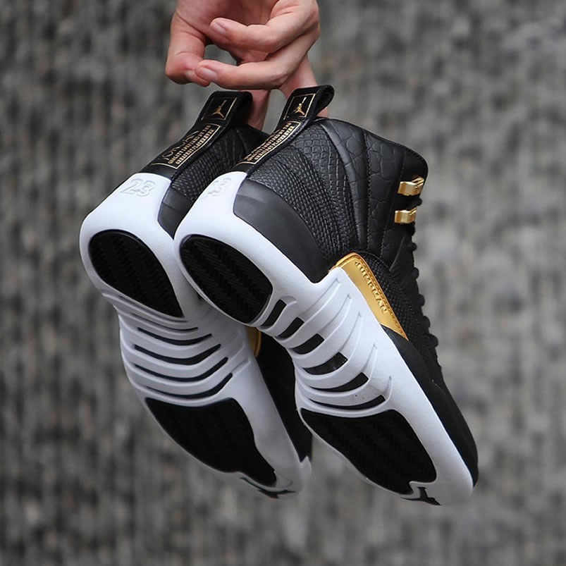 Air Jordan 12 Wmns Snakeskin Midnight Black White Gold Ao6068 007 (8) - www.newkick.org Air Jordan 12 Wmns Snakeskin Midnight Black White Gold Ao6068 007 (8) - www.newkick.org