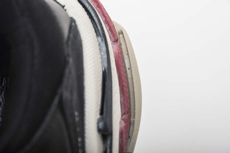 Balenciaga Triple S Sneakers Black Red Shoes 483513w06e1 1000 (24) - www.newkick.org