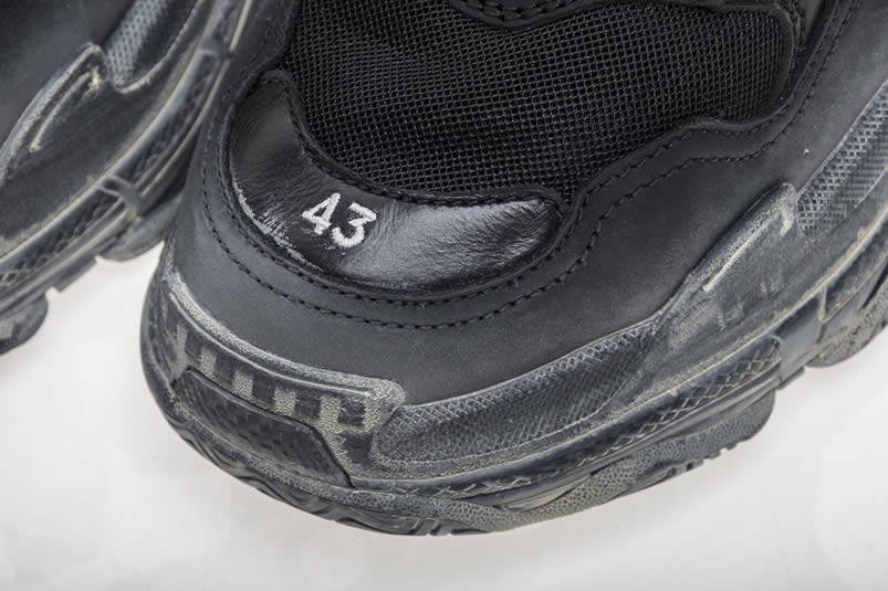 Balenciaga Triple S Sneakers Black Shoes 512176w09o1 1000 (11) - www.newkick.org