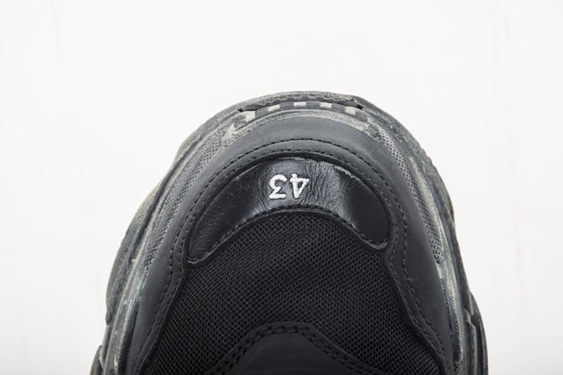 Balenciaga Triple S Sneakers Black Shoes 512176w09o1 1000 (14) - www.newkick.org