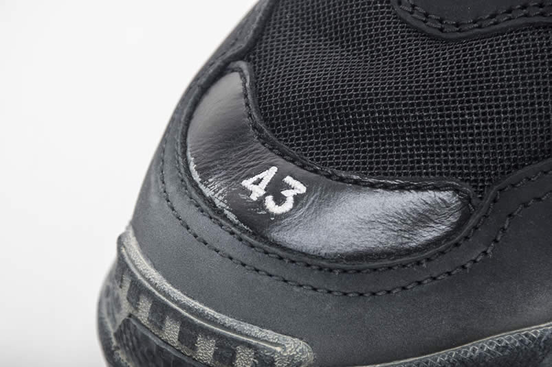Balenciaga Triple S Sneakers Black Shoes 512176w09o1 1000 (15) - www.newkick.org