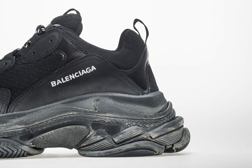 Balenciaga Triple S Sneakers Black Shoes 512176w09o1 1000 (9) - www.newkick.org