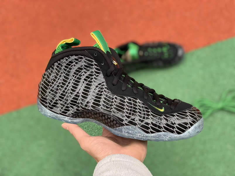 Nike Air Foamposite One Prm Uo Qs Image Oregon Ducks For Sale 652110 00 (8) - www.newkick.org Nike Air Foamposite One Prm Uo Qs Image Oregon Ducks For Sale 652110 00 (8) - www.newkick.org