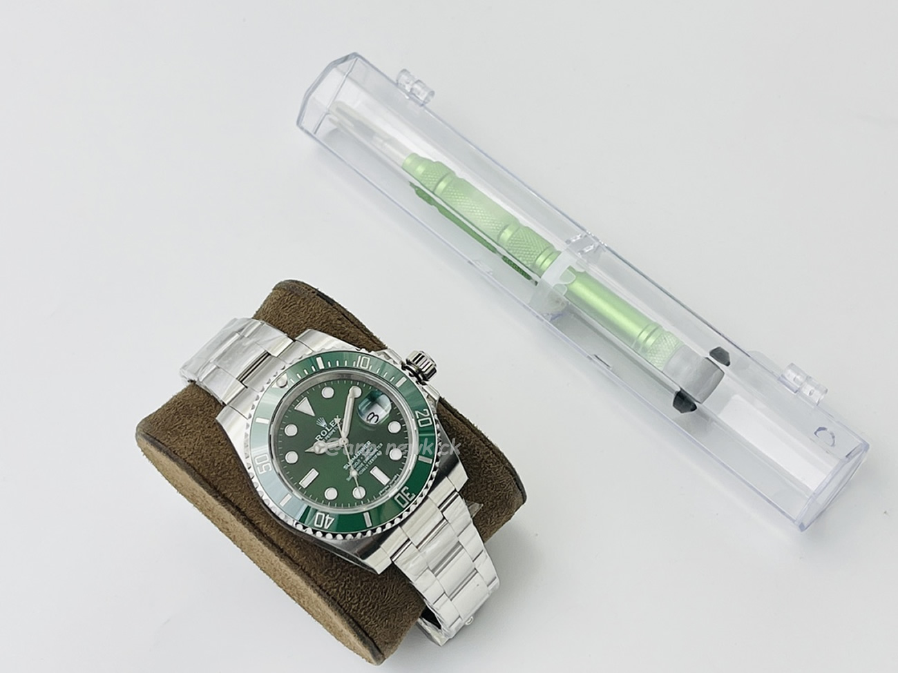 Rolex Submariner Royal Blue Hulk Black 126618lb (19) - www.newkick.org