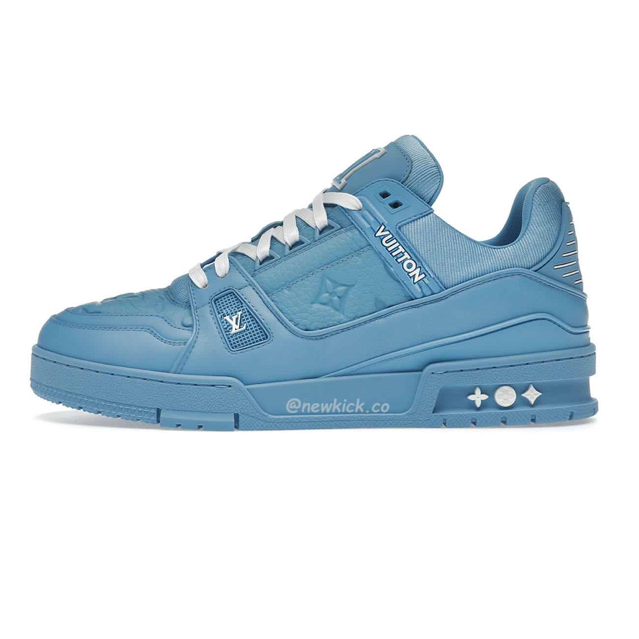 Louis Vuitton Trainer Blue Embossed Monogram (1) - www.newkick.org