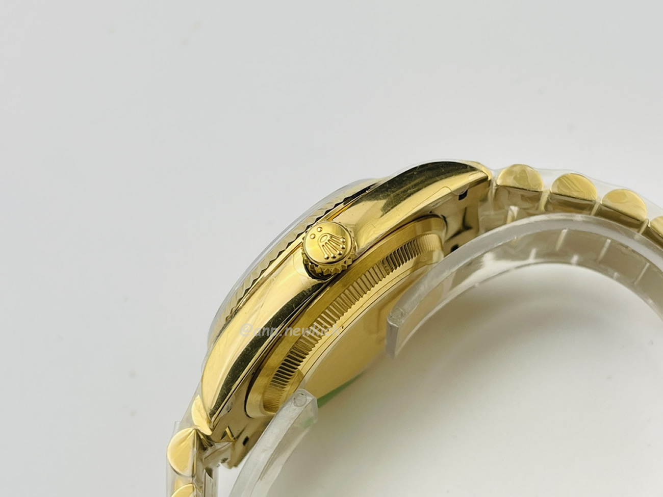 Rolex Day Date Olive Green Cherry Red Dial Bright Blue Bright Black Champagne Colour Olive Green 228239 (82) - www.newkick.org Rolex Day Date Olive Green Cherry Red Dial Bright Blue Bright Black Champagne Colour Olive Green 228239 (82) - www.newkick.org