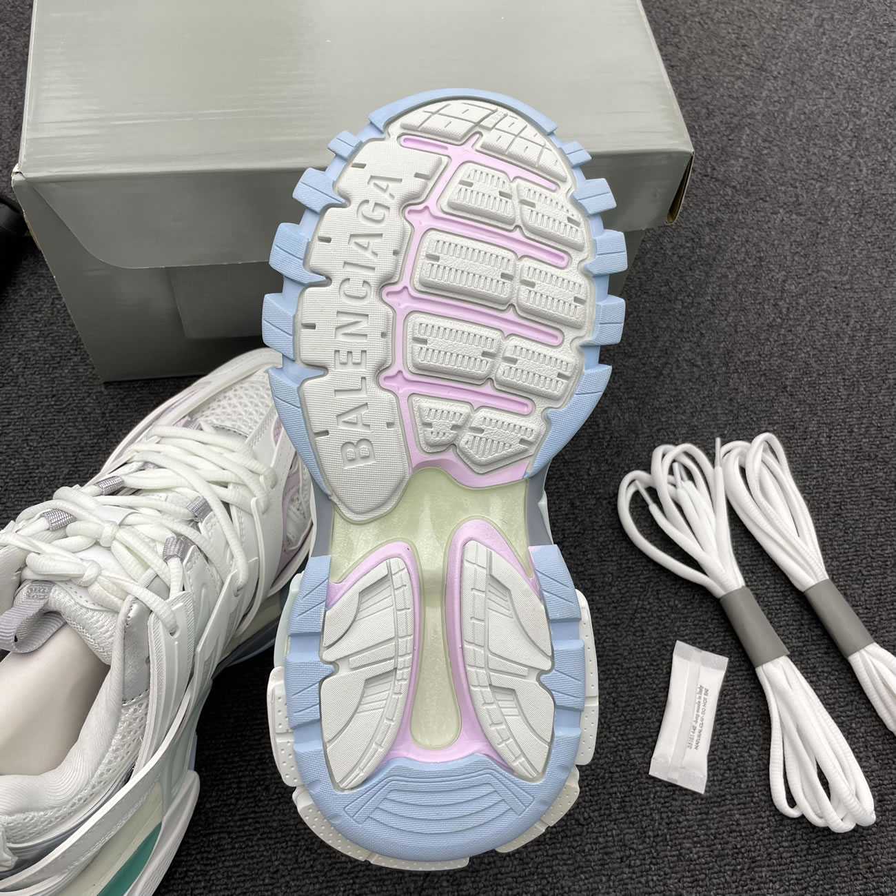 Balenciaga Track Pastel (w) 542436w3ac49045 (2) - www.newkick.org Balenciaga Track Pastel (w) 542436w3ac49045 (2) - www.newkick.org