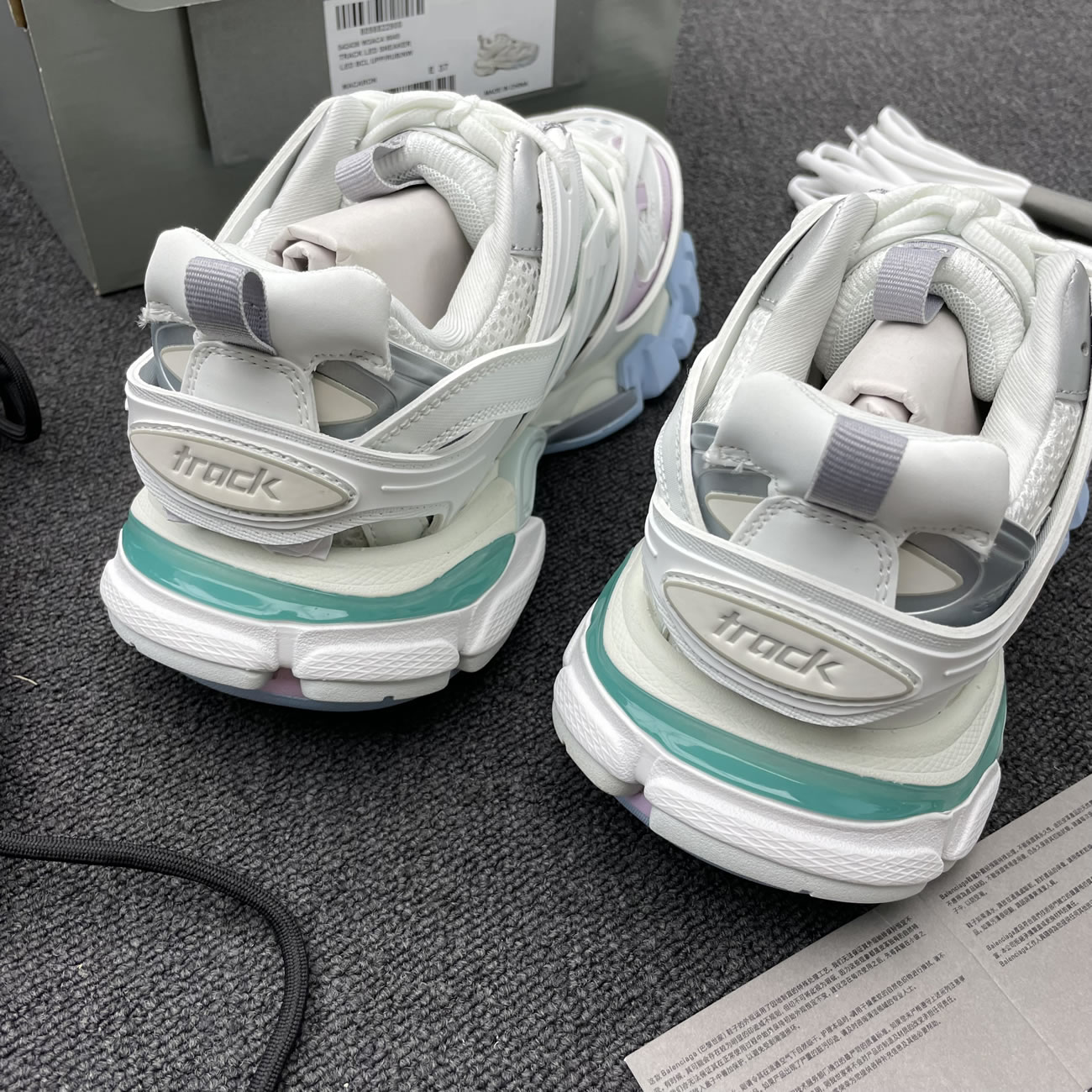 Balenciaga Track Pastel (w) 542436w3ac49045 (4) - www.newkick.org Balenciaga Track Pastel (w) 542436w3ac49045 (4) - www.newkick.org