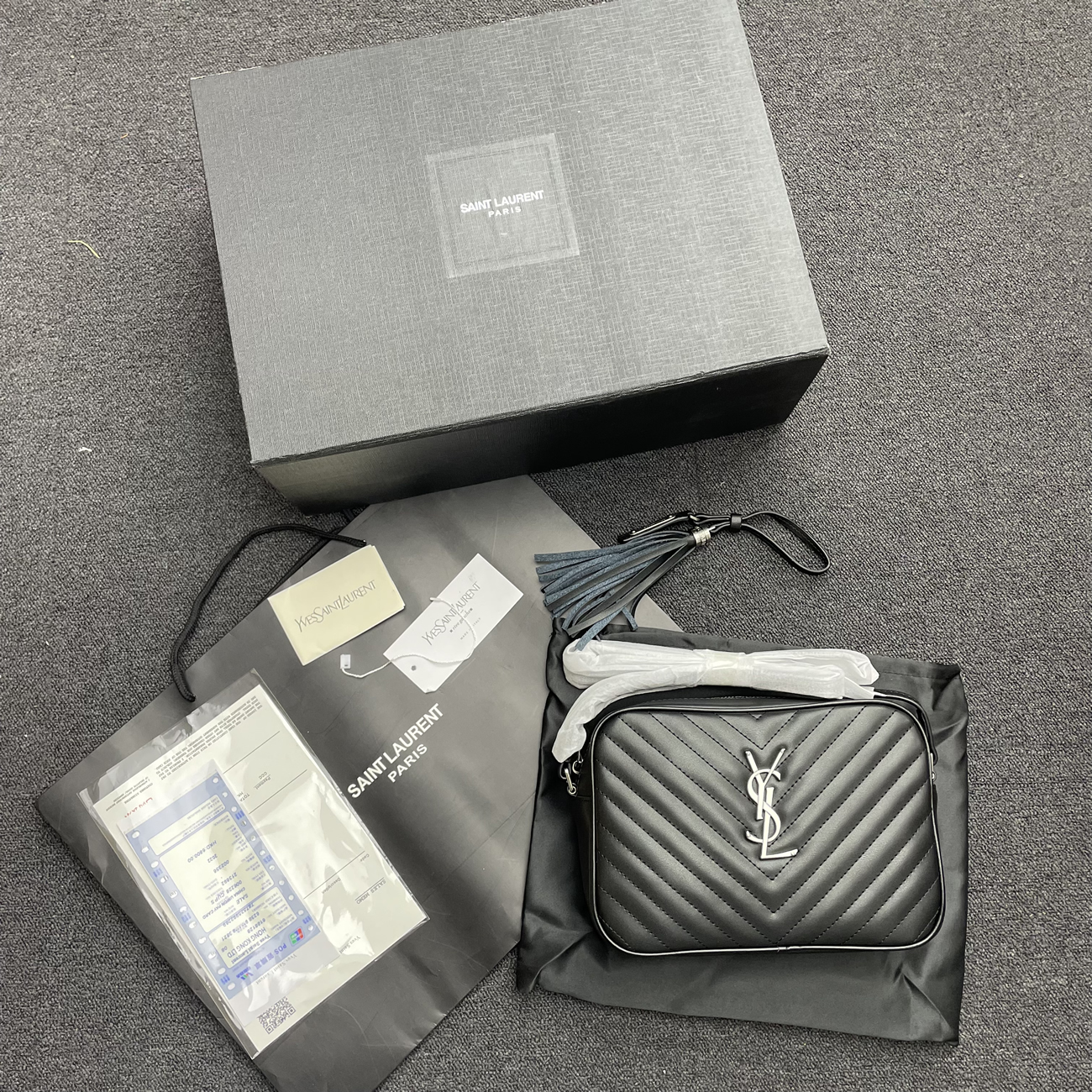 Saint Laurent Lou Crossbody Bag Quilted Black 612544dv7041242 (6) - www.newkick.org