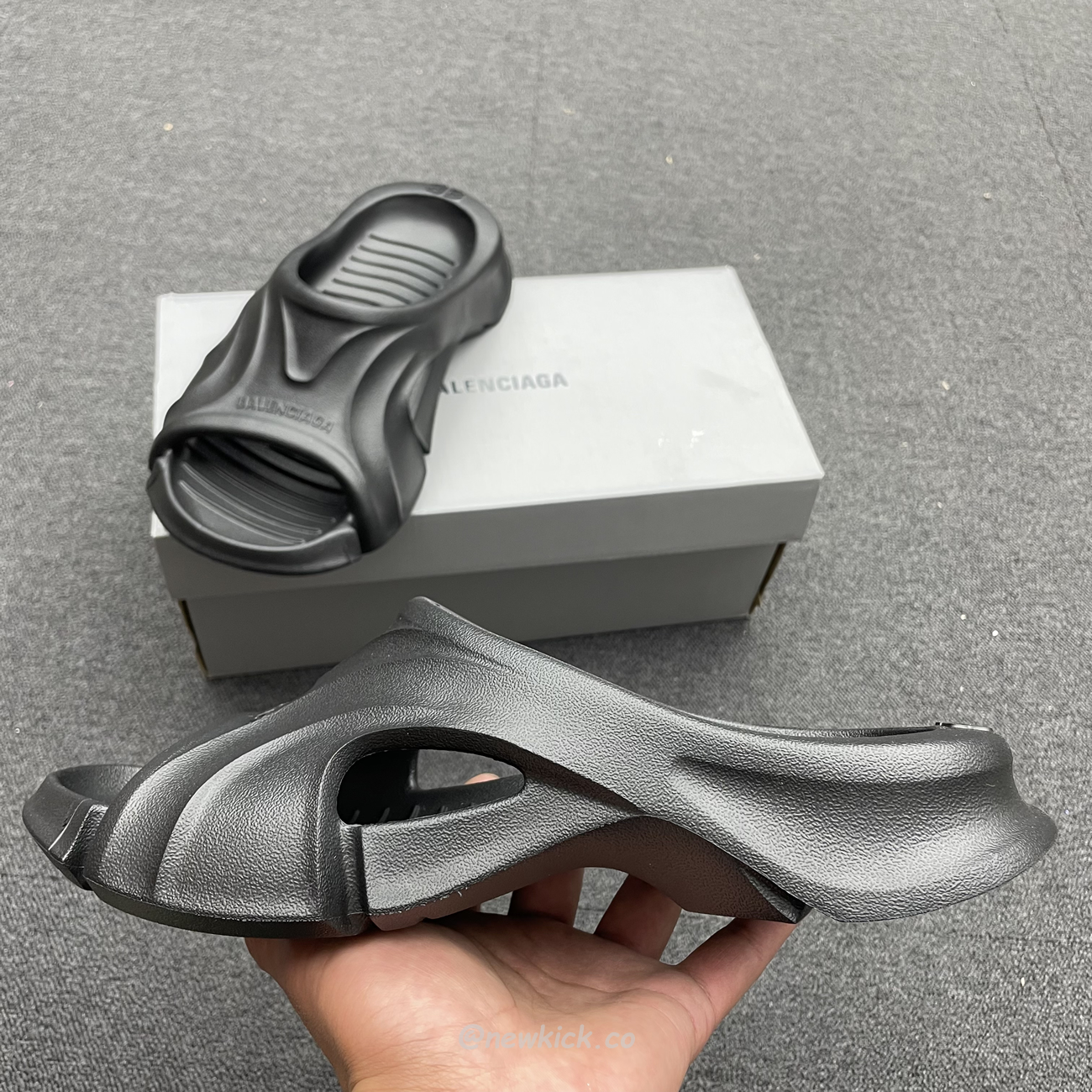 Balenciaga Mold Slide Sandal Black Beige 653874w3ce21000 (17) - www.newkick.org Balenciaga Mold Slide Sandal Black Beige 653874w3ce21000 (17) - www.newkick.org