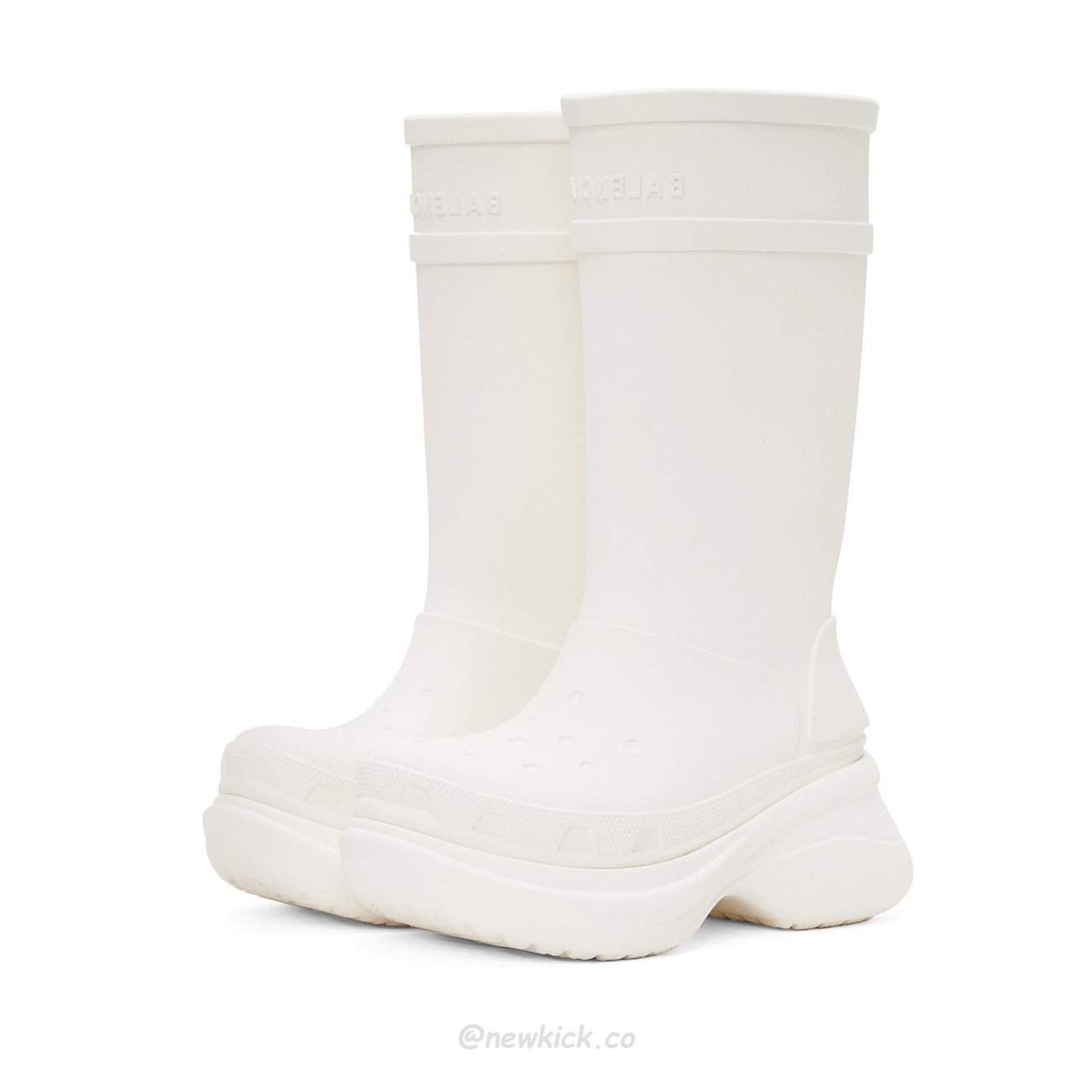 Balenciaga X Crocs Boot Black White Green Bright Pink Beige Rubber 677388w1s8e1000 (22) - www.newkick.org Balenciaga X Crocs Boot Black White Green Bright Pink Beige Rubber 677388w1s8e1000 (22) - www.newkick.org