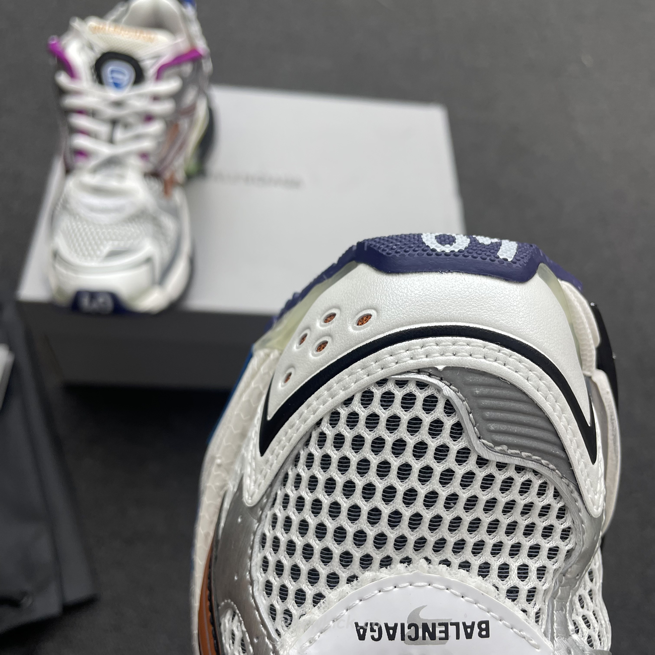 Balenciaga Runner Multicolor 677403w3rb68123 (12) - www.newkick.org