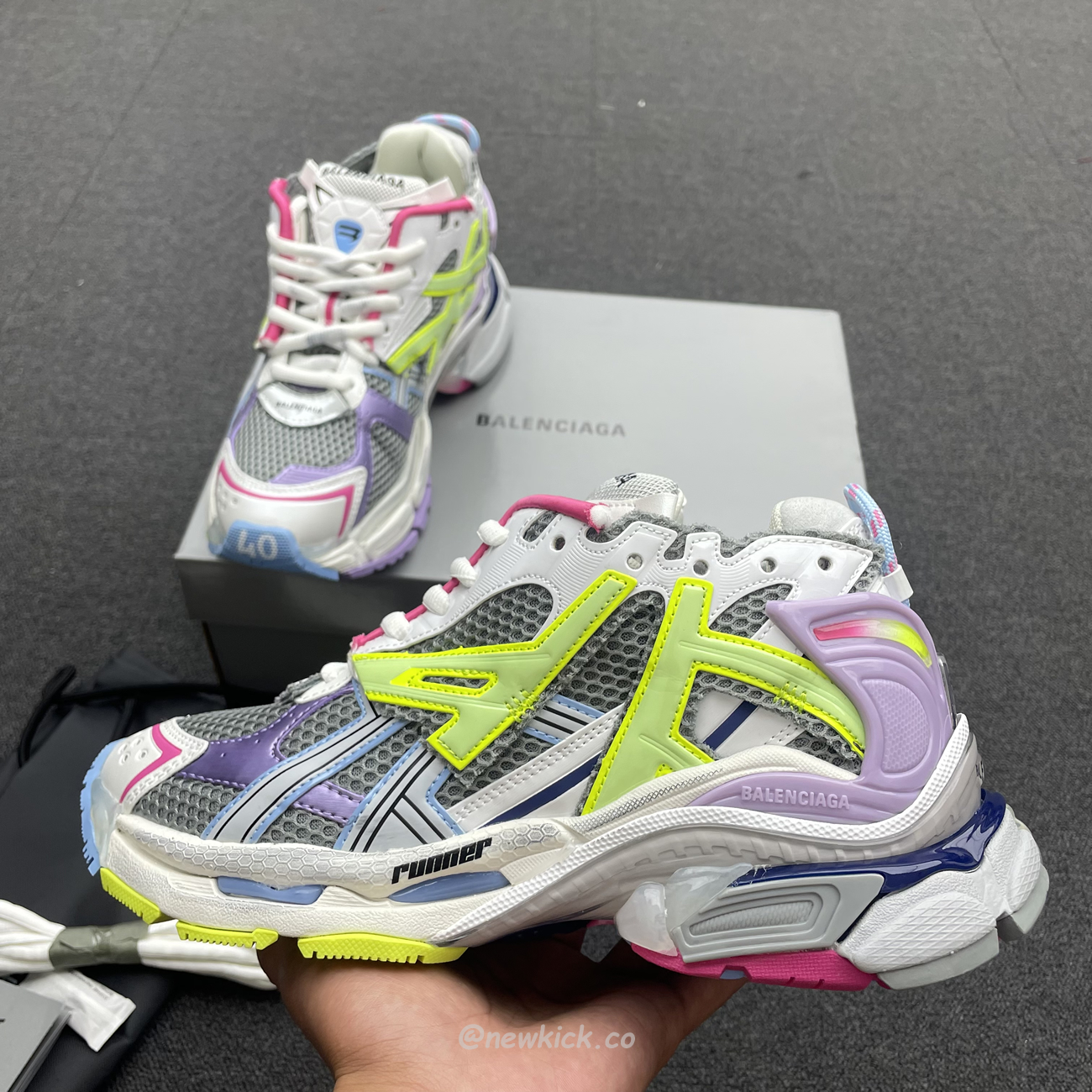 Balenciaga Runner Leather Free Grey Light Purple Neon Yellow White 677403w3rbp1745 (8) - www.newkick.org Balenciaga Runner Leather Free Grey Light Purple Neon Yellow White 677403w3rbp1745 (8) - www.newkick.org