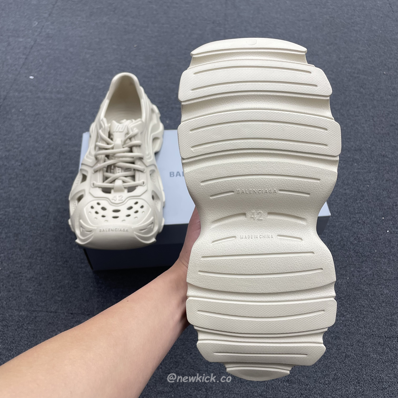 Balenciaga Hd Lace Up Black Beige (12) - www.newkick.org